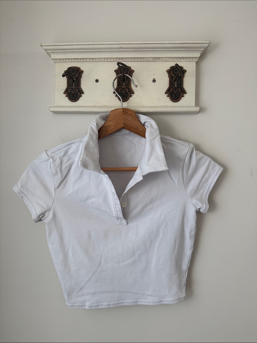 ALO Yoga White Short-Sleeve Polo Crop Top